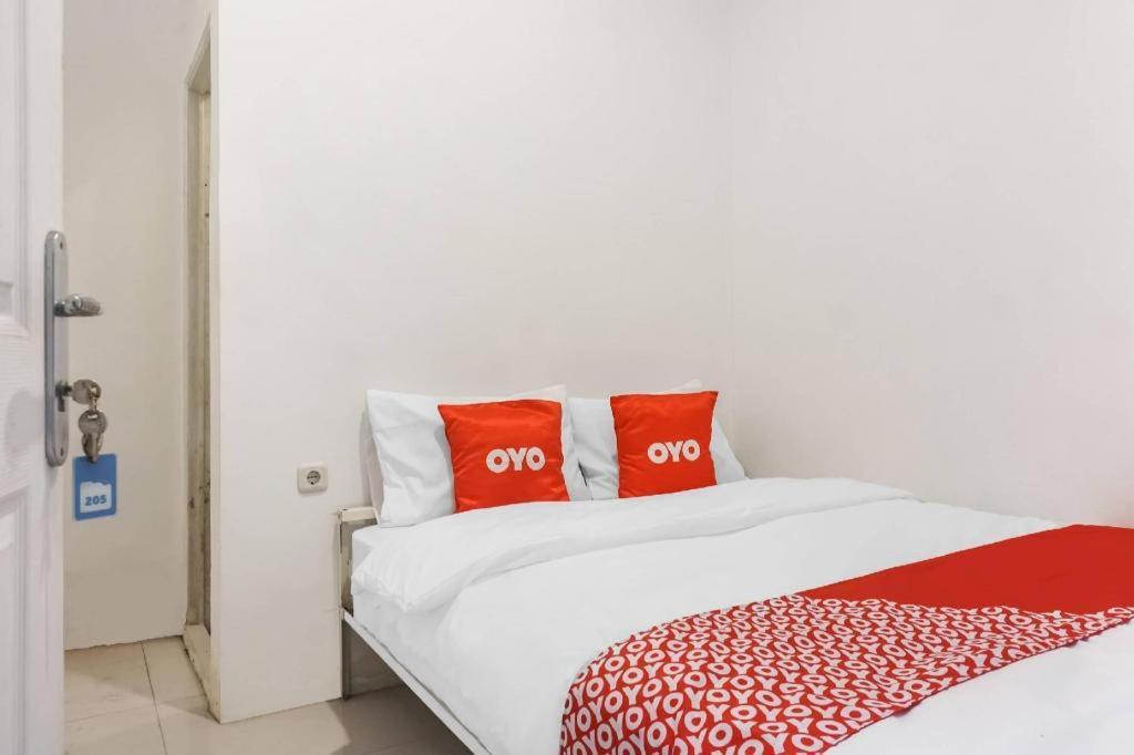 Oyo 91074塞嫩斯塔瑞兹酒店 雅加达 外观 照片